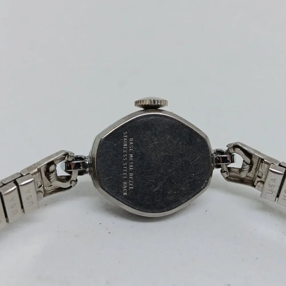 VINTAGE Timex 348 Manual Wind Women's 17mm Silver Tone Flex Band Watch